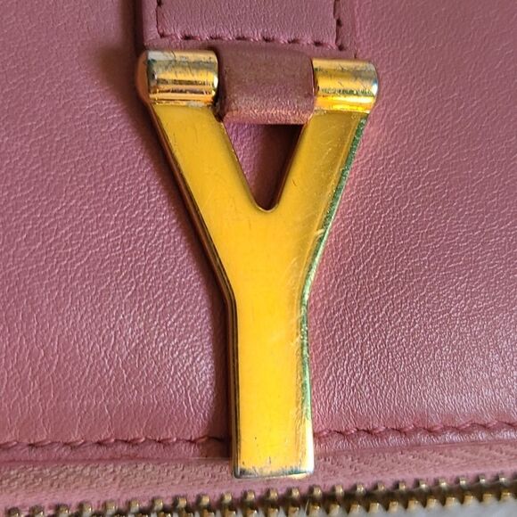 💯 Authentic YSL Wallet 🍀 - Picture 6 of 12